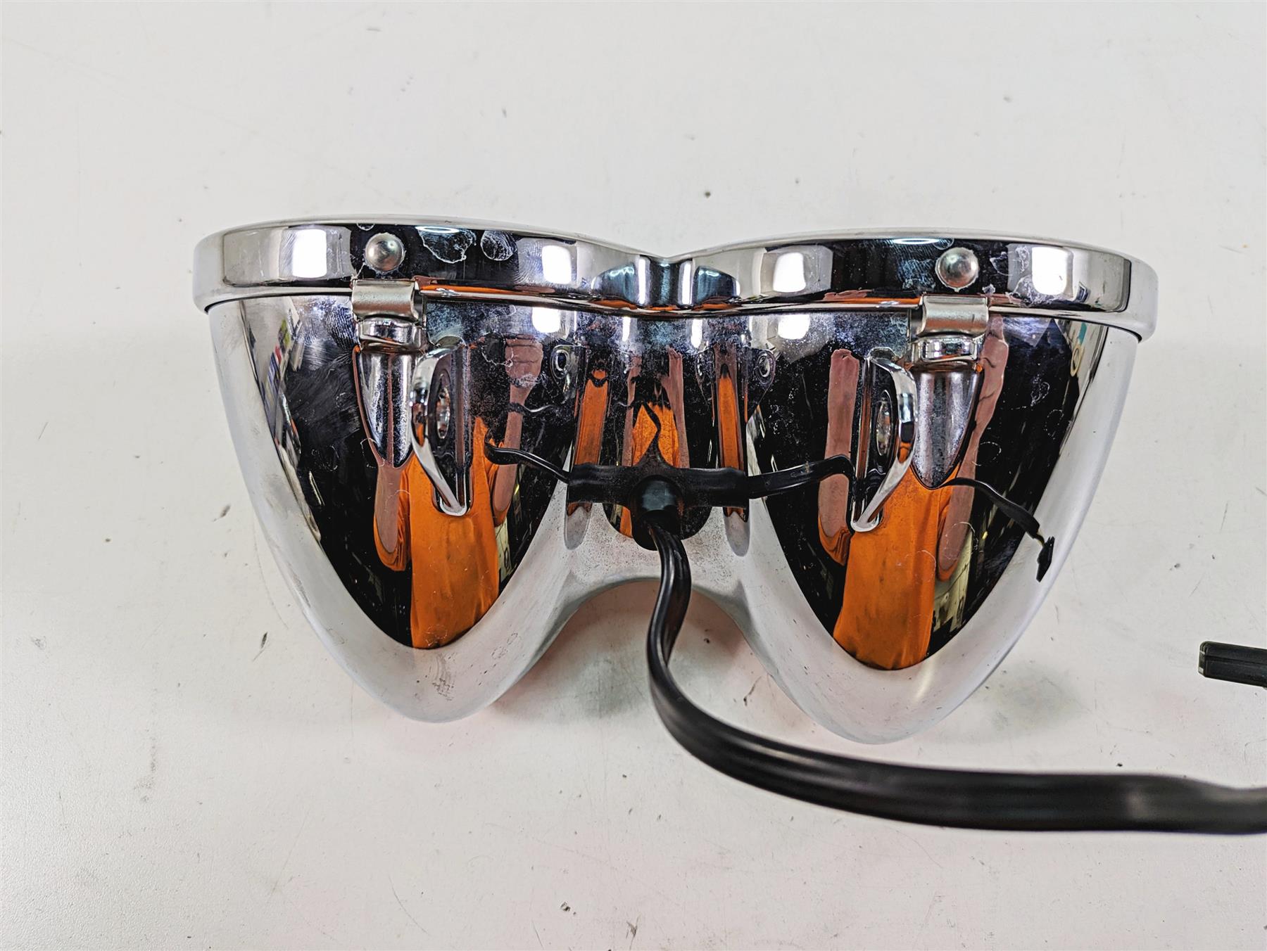 2009 Harley Dyna FXDFSE CVO Fat Bob Headlight Head Light Housing +Bulbs 69798-08 {{ shop.shopifyCountryName }} - Mototech271