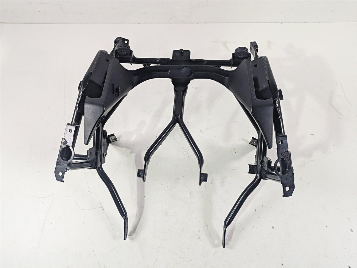 2010 BMW R1200GS K25 Front Fairing Bracket Stay Mount 46637701558 {{ shop.shopifyCountryName }} - Mototech271