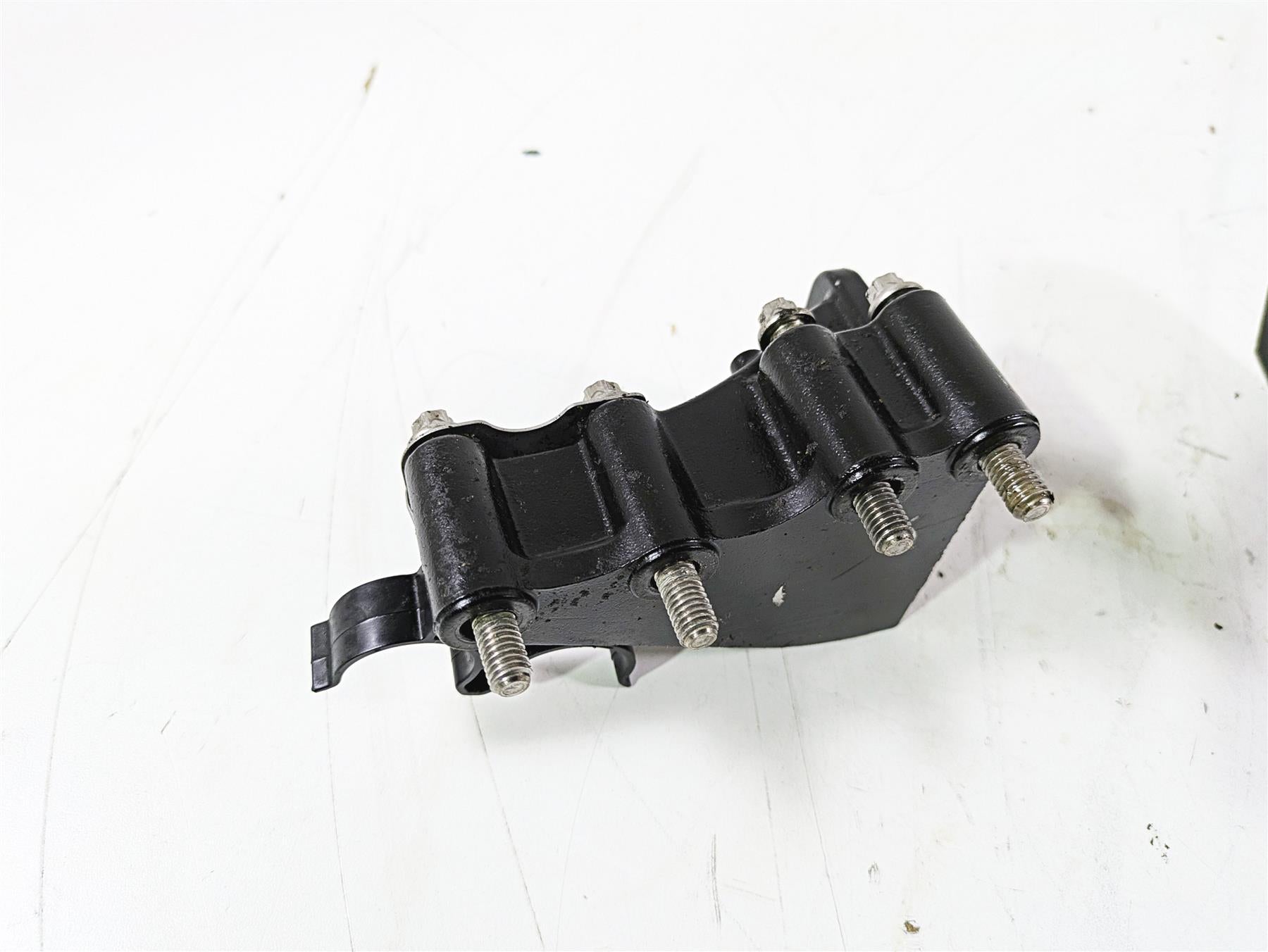 2010 Sea-Doo 4-Tec RXT 215 Engine Mount Holder Set 420811784 420811791 {{ shop.shopifyCountryName }} - Mototech271