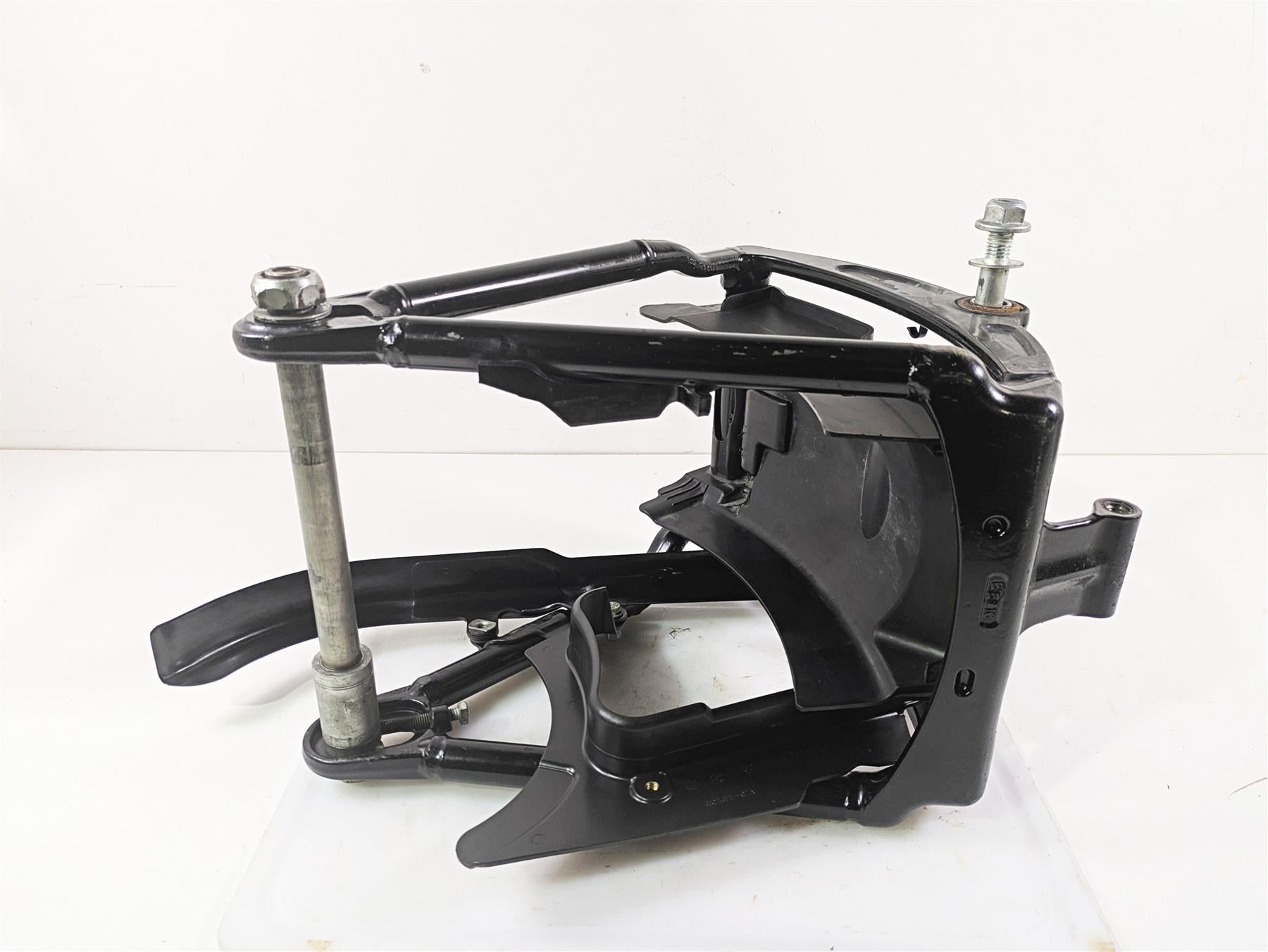 2014 Harley FLS Softail Slim Rear Swingarm Swing Arm & Guards 47573-11BHP {{ shop.shopifyCountryName }} - Mototech271
