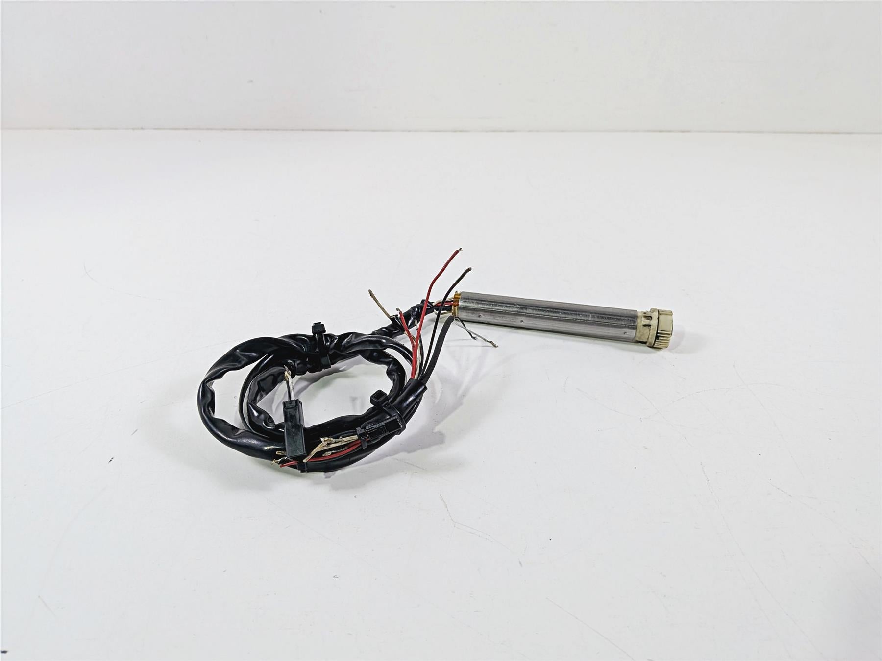 2016 Harley Touring FLHX Street Glide Throttle Ride By Wire Sensor Read 32700050 {{ shop.shopifyCountryName }} - Mototech271