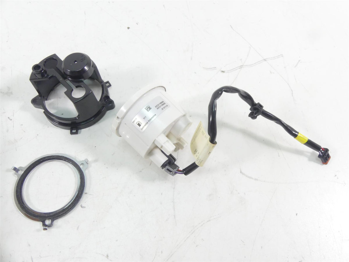 2016 Harley Touring FLTRX Road Glide Fuel Gas Petrol Level Gauge 70900163 {{ shop.shopifyCountryName }} - Mototech271
