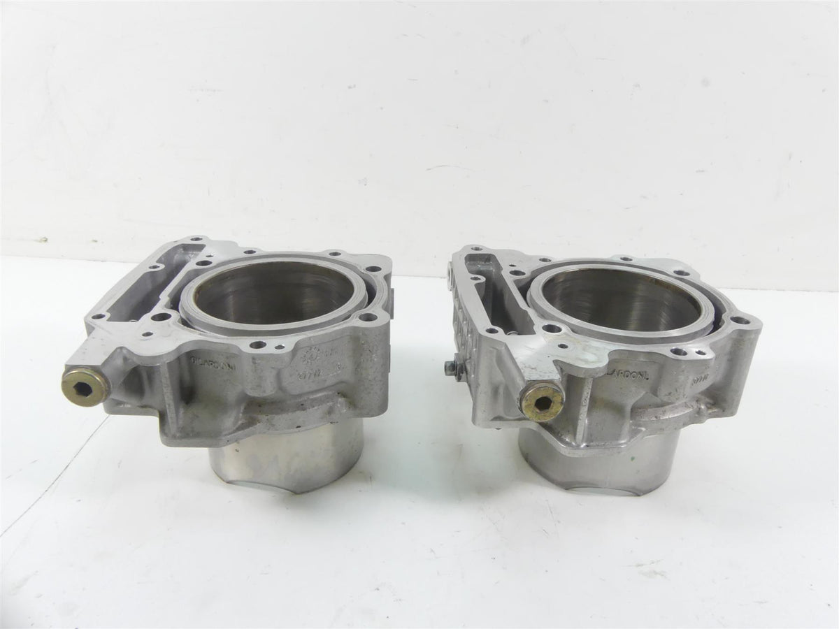 2004 Aprilia RSV1000 R Mille Cylinder Jugs & Piston Set AP0613418 {{ shop.shopifyCountryName }} - Mototech271