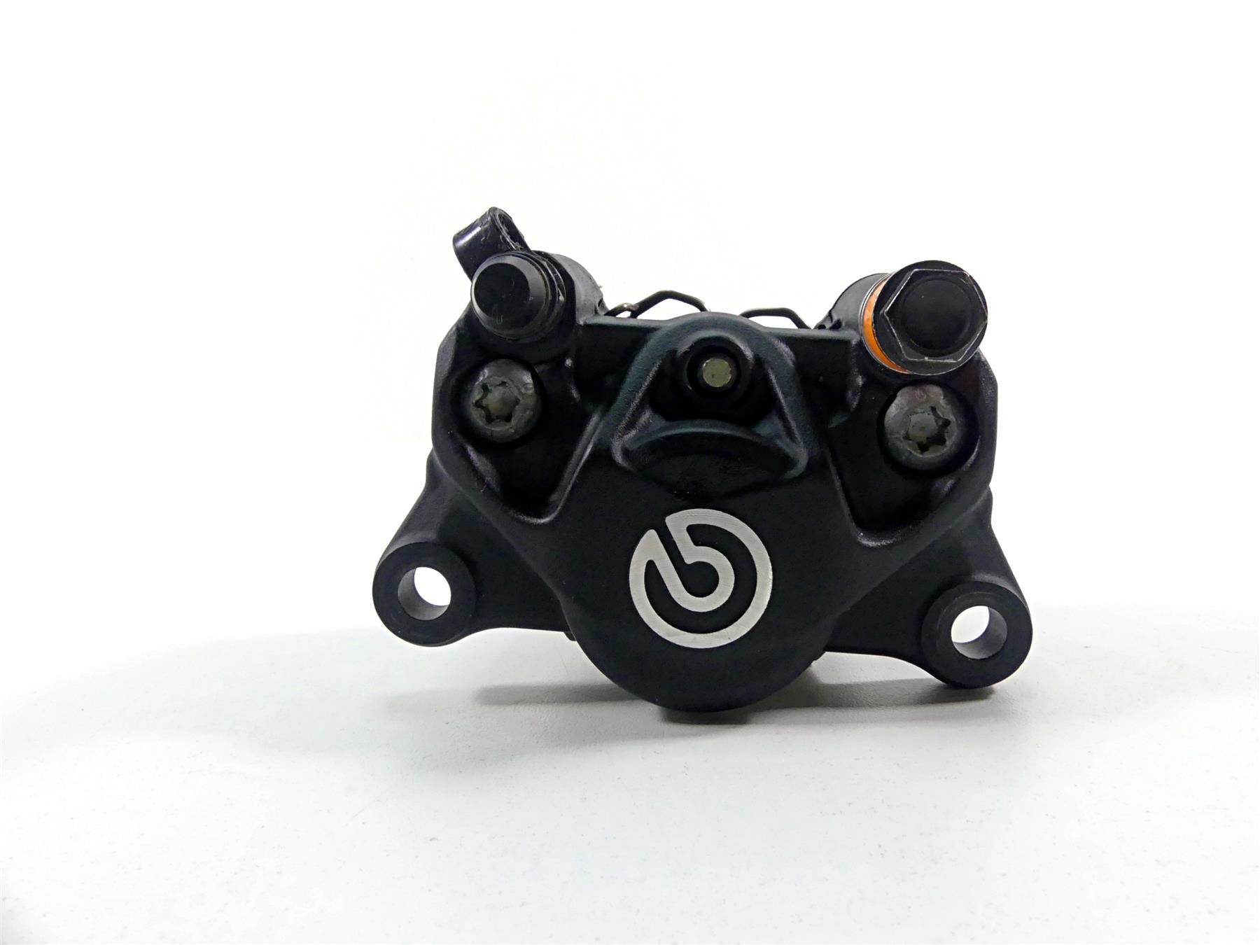 2022 Triumph Speed Triple 1200 RS Rear Brembo Brake Caliper 553miles T2027035 {{ shop.shopifyCountryName }} - Mototech271