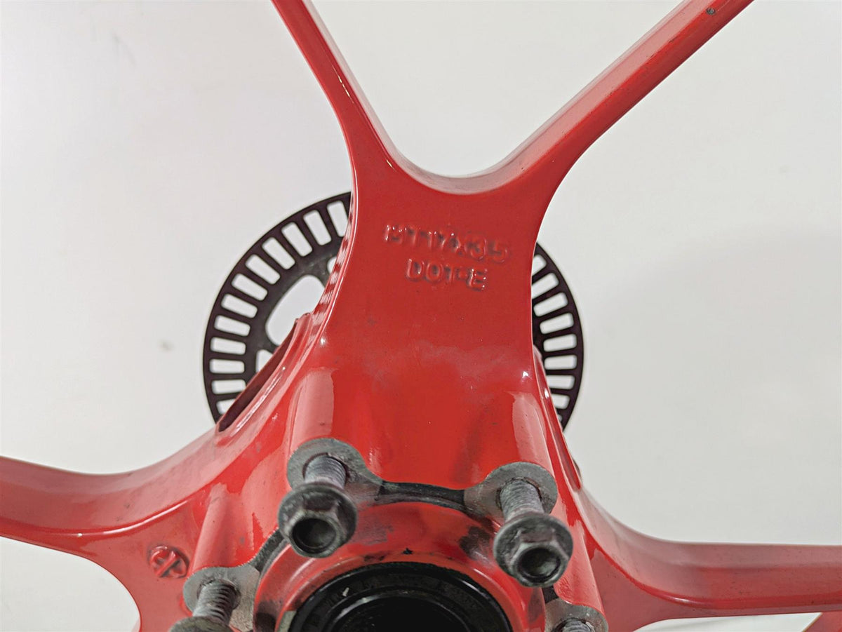 2017 Aprilia RSV 1100 Tuono V4 Factory Straight 17x3.5 Front Wheel Rim 2B002105 {{ shop.shopifyCountryName }} - Mototech271