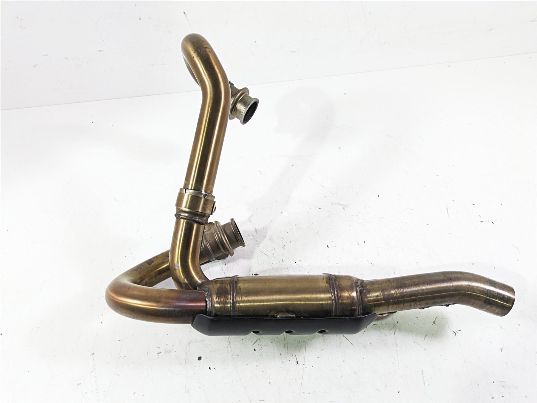 2020 Triumph Street Scrambler 900 Exhaust Header Manifold Set T2202952 {{ shop.shopifyCountryName }} - Mototech271