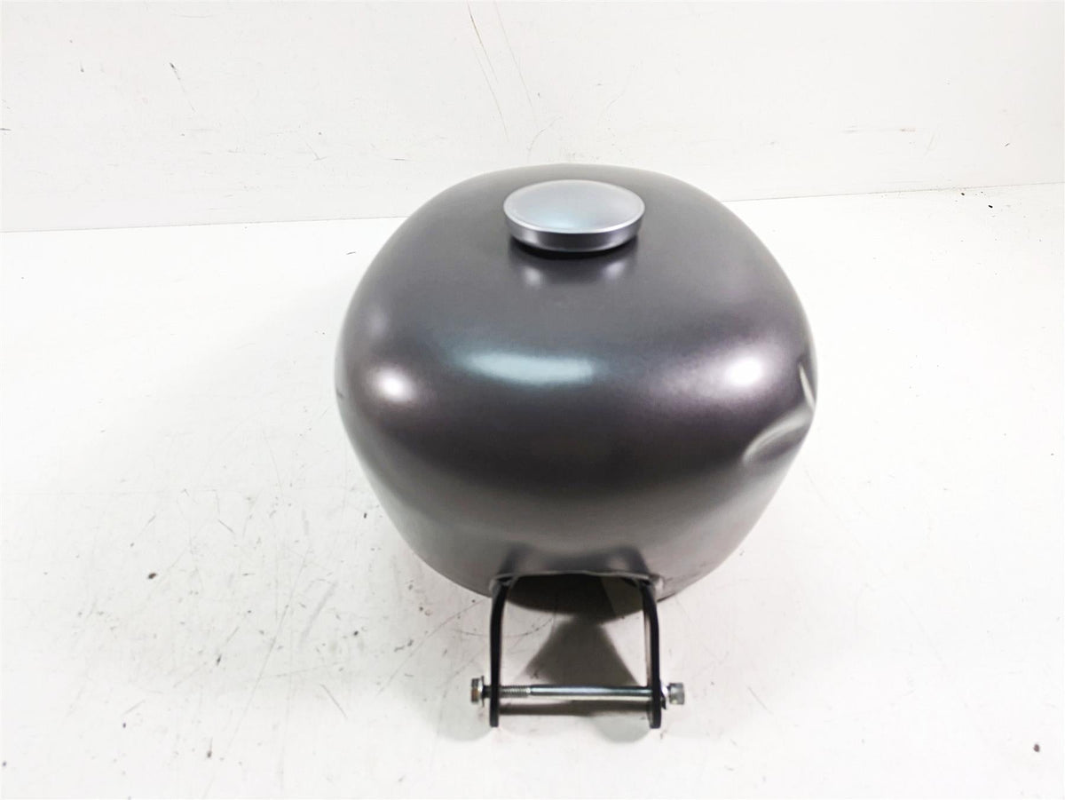 2017 Harley XL883 N Sportster Iron Fuel Gas Petrol Tank - Dent 61405-07 {{ shop.shopifyCountryName }} - Mototech271