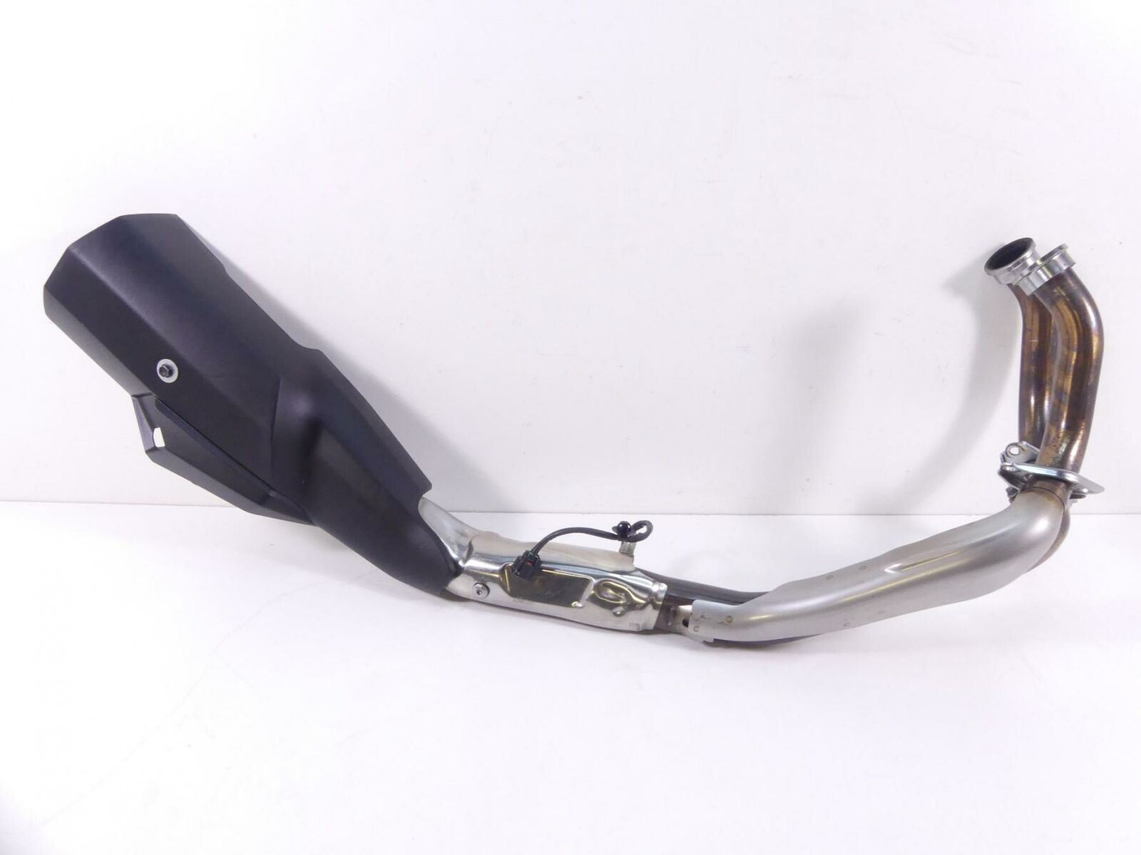 2018 Honda CRF1000 Africa Twin Exhaust Pipe Header Manifold 18150-MKK-A00 {{ shop.shopifyCountryName }} - Mototech271