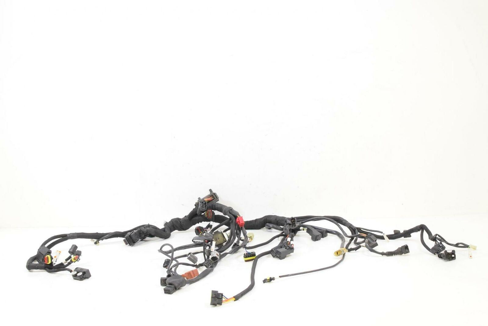 2015 MV Agusta B3 Brutale 800 Main Wiring Harness Loom - No Cuts 8000B7733 {{ shop.shopifyCountryName }} - Mototech271
