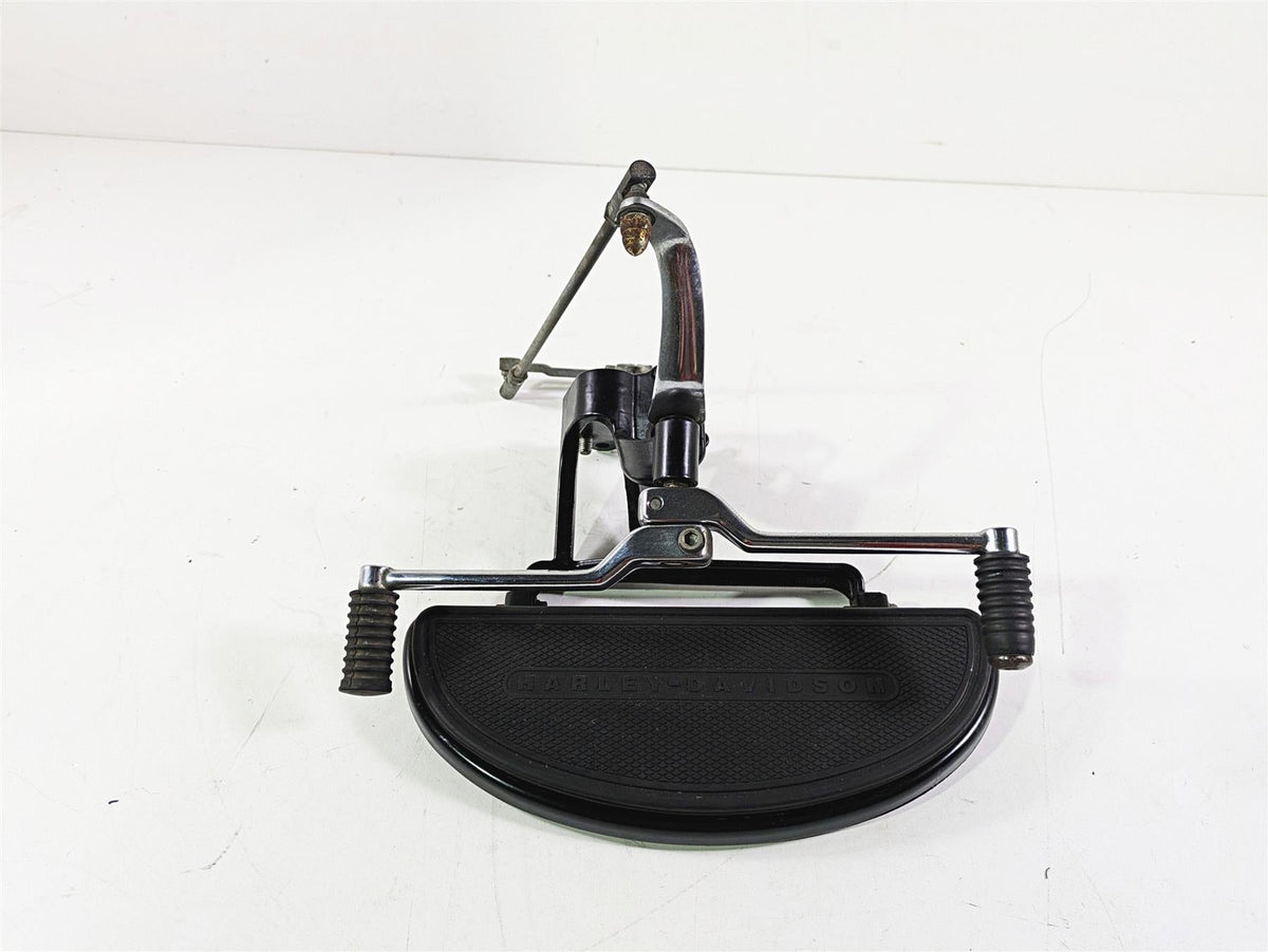 2008 Harley FLSTSB Cross Bones Left Floorboard & Shifter Set 33630-07A 33895-82E {{ shop.shopifyCountryName }} - Mototech271