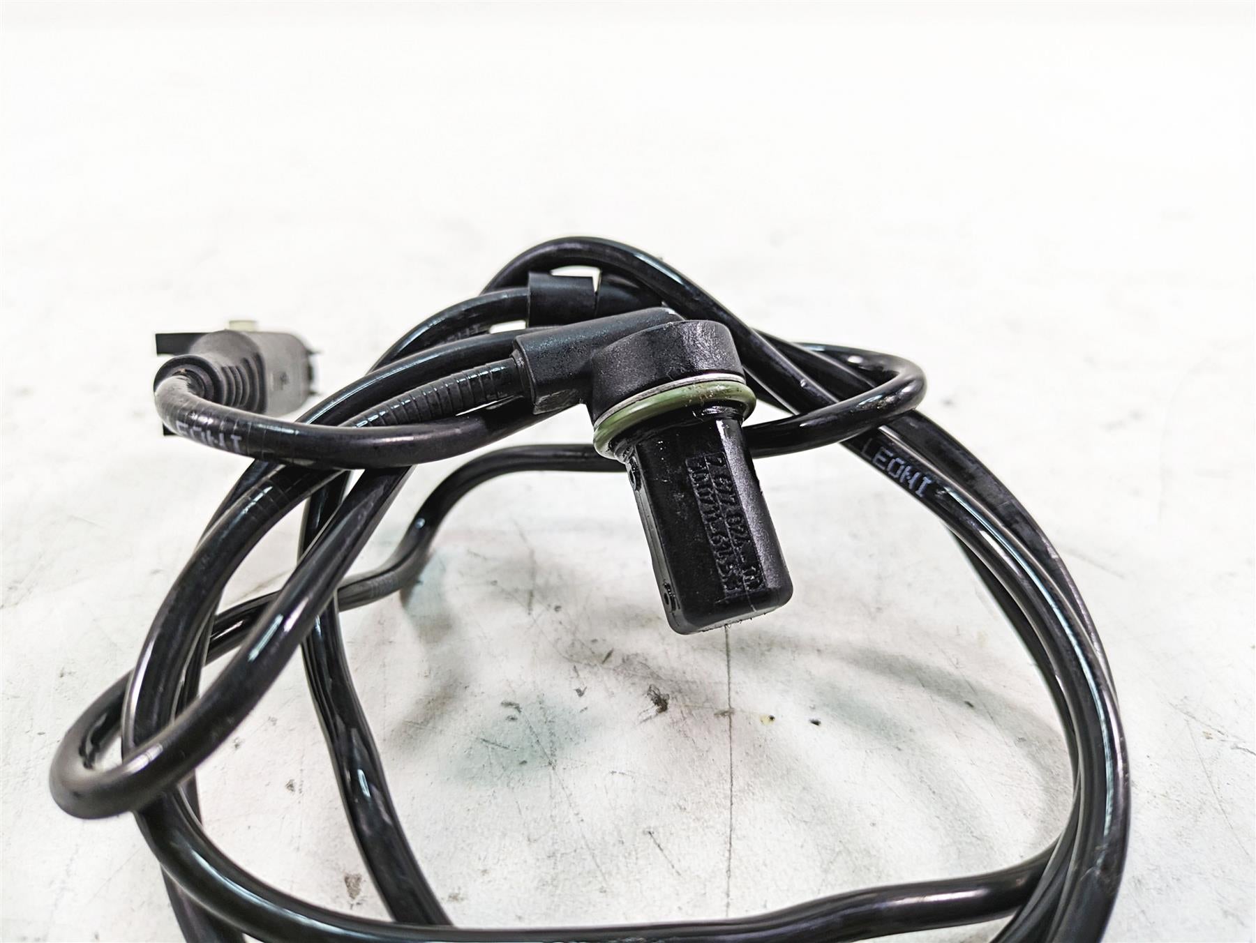 2007 BMW R1200RT K26 Rear Abs Sensor Wheel Speed 34527677824 {{ shop.shopifyCountryName }} - Mototech271