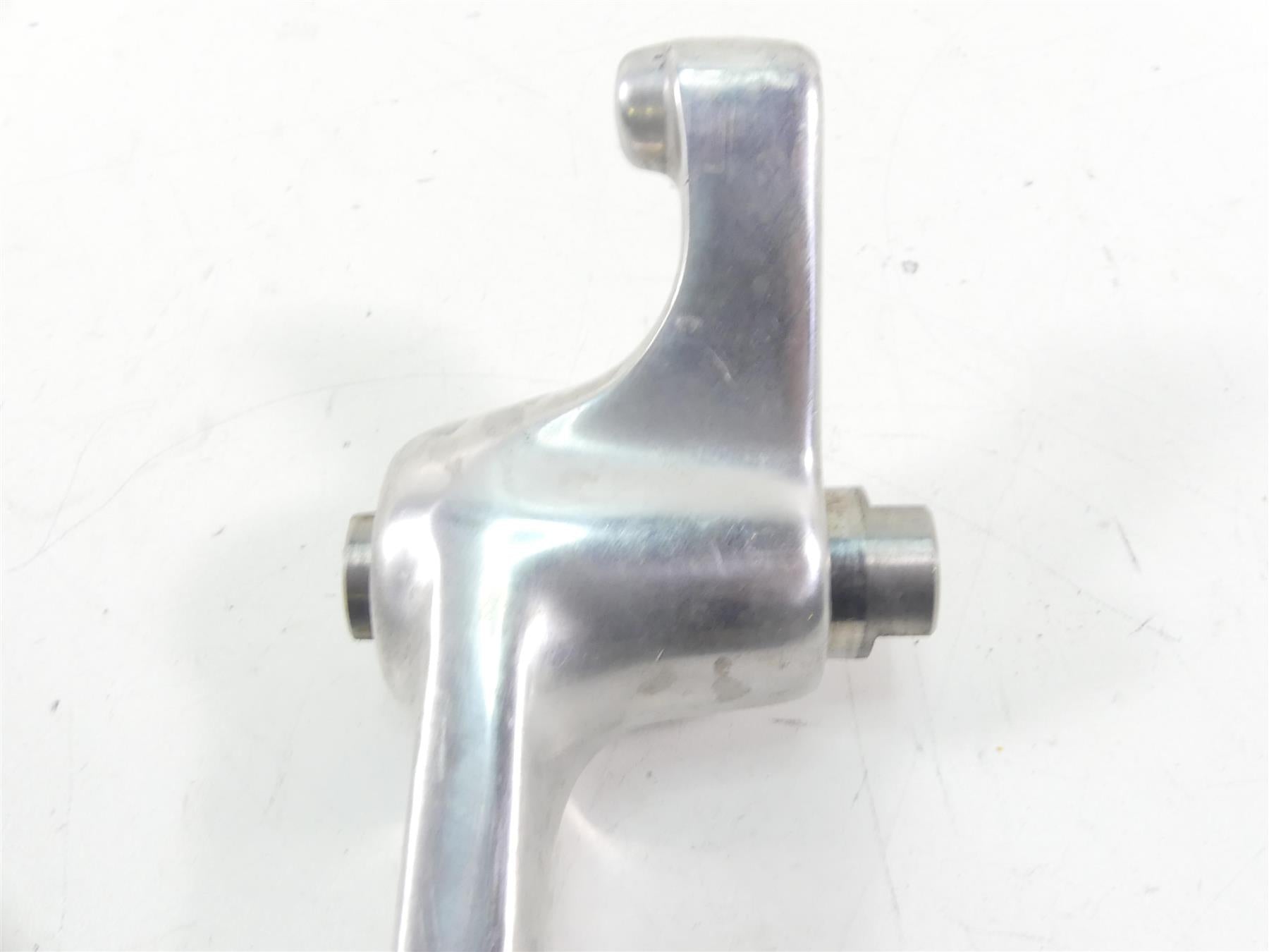 2011 Harley VRSCF Muscle Rod Left Front Footpeg & Shifter 50272-02B 33757-01A {{ shop.shopifyCountryName }} - Mototech271