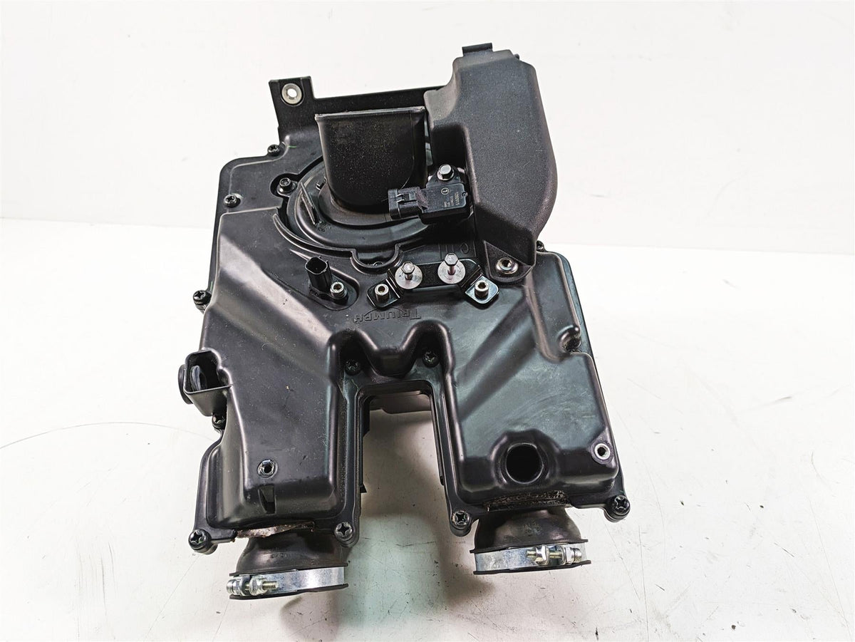 2011 Triumph America Air Cleaner Breather Box & Covers T2208750 T2208495 {{ shop.shopifyCountryName }} - Mototech271