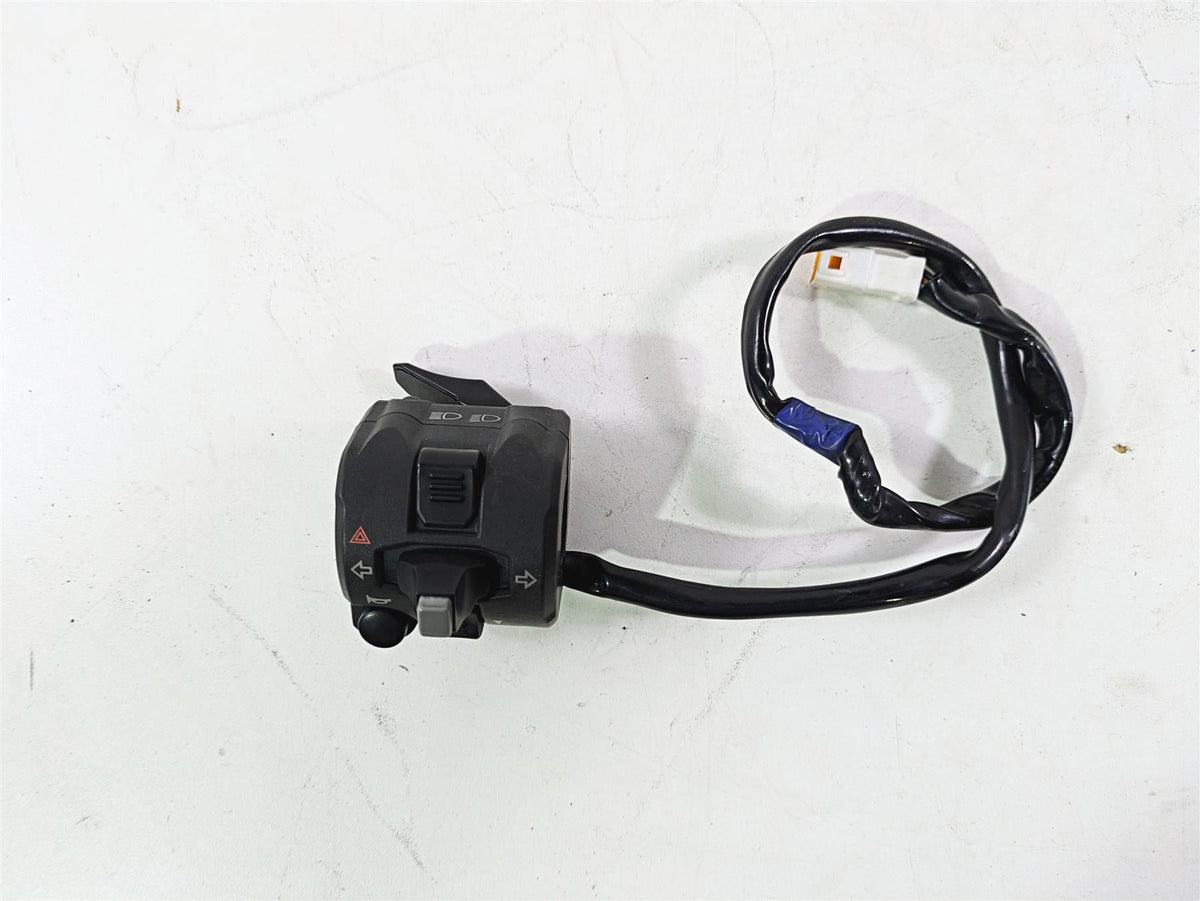 2013 Ducati Hyperstrada 821 Left Hand Control Switch Light Horn 65110141A {{ shop.shopifyCountryName }} - Mototech271