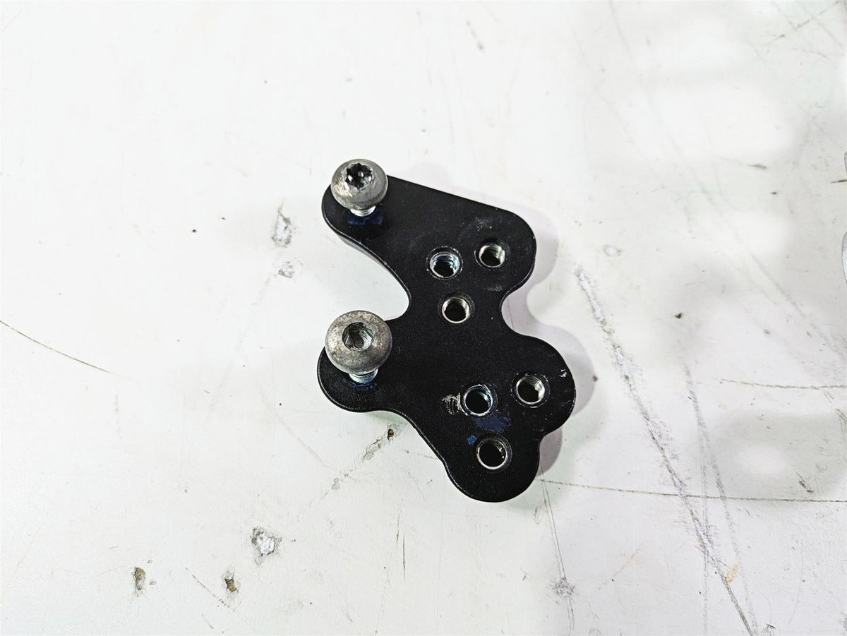 2016 Suzuki GSXR1000 Left Front Rider Driver Foot Peg & Mount 43521-47H20 {{ shop.shopifyCountryName }} - Mototech271