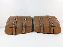 Load image into Gallery viewer, 2021 Indian Scout 1200 Saddlebag Leather Brown &amp; Mounts Set 2880234
