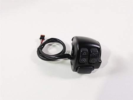 2019 Harley Softail FXDR 114 Right Hand Start Kill Control Switch 71500462 {{ shop.shopifyCountryName }} - Mototech271