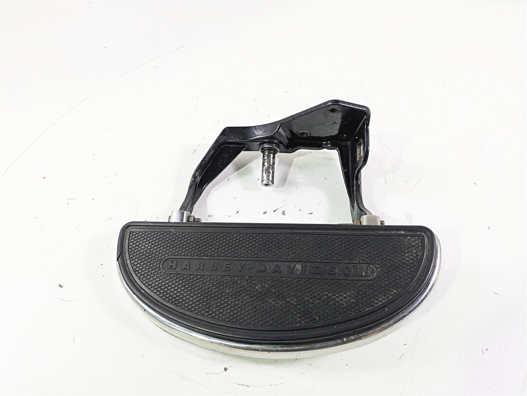 00-09 Harley Davidson Softail Right Front Floorboard 50600026 {{ shop.shopifyCountryName }} - Mototech271