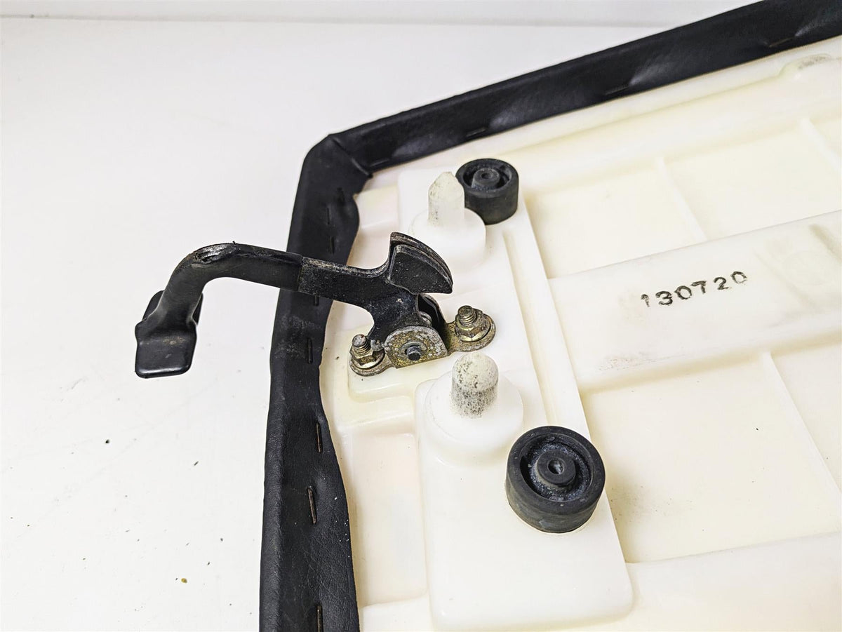 2001 Yamaha Banshee YFZ350 Oem Stock Seat Saddle 5FK-24710 {{ shop.shopifyCountryName }} - Mototech271