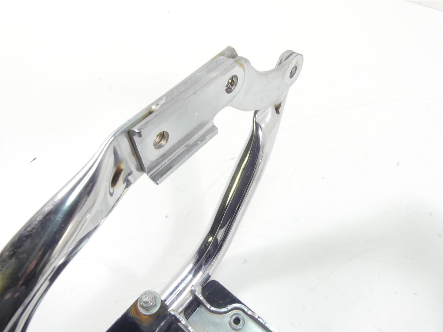 2009 Harley FLHTCU SE4 CVO E-Glide Rear Chrome Luggage Rack Trunk Mount 53411-09 {{ shop.shopifyCountryName }} - Mototech271