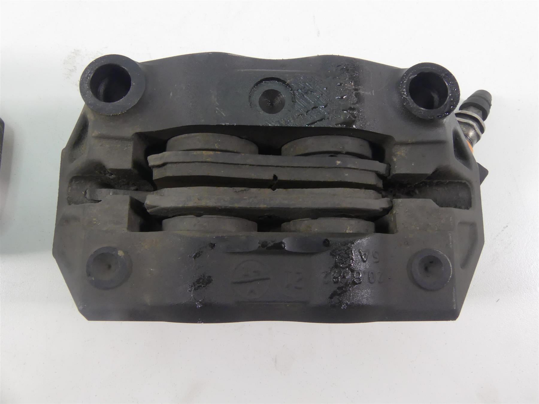 2019 BMW R1250GS K50 Front Brembo Brake Caliper Set 34118405107 34118405108 {{ shop.shopifyCountryName }} - Mototech271