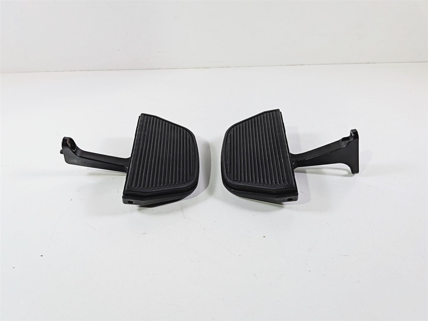2016 Harley Touring FLHX Street Glide Rear Passenger Floor Board Set 50500460A {{ shop.shopifyCountryName }} - Mototech271