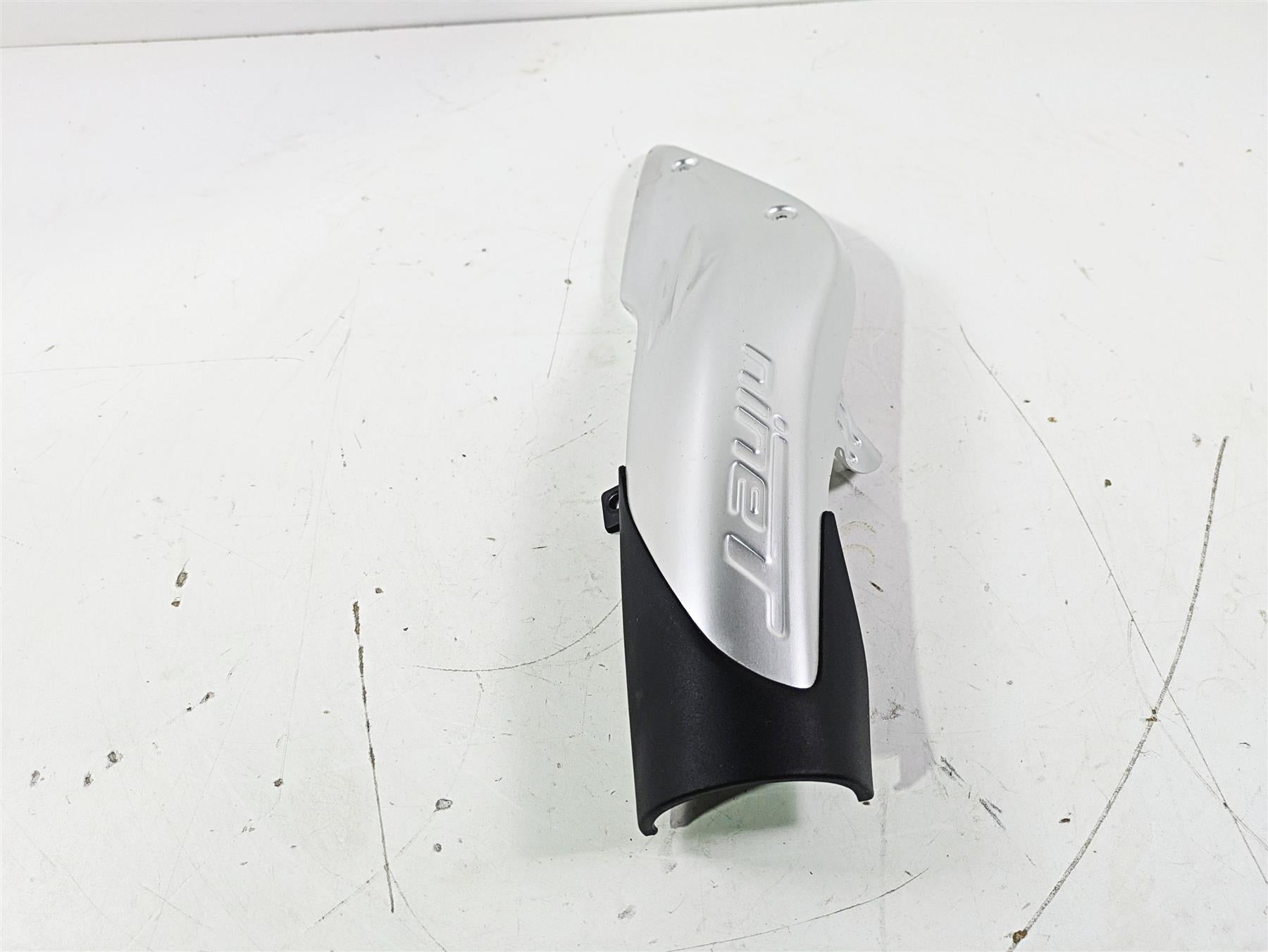 2015 BMW R nineT K21 Air Inlet Snorkel Tube Cover 46638546494 46638531187 {{ shop.shopifyCountryName }} - Mototech271