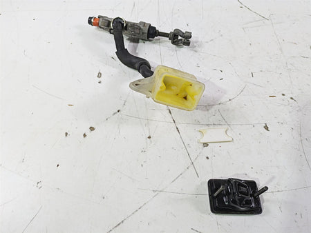 2002 Honda GL1500 CD Valkyrie Deluxe Rear Brake Master Cylinder 43510-MZ0-760 {{ shop.shopifyCountryName }} - Mototech271