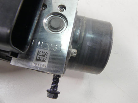 2018 Ducati Panigale 1100 V4 S Abs Brake Pump Module Unit 54240781A {{ shop.shopifyCountryName }} - Mototech271