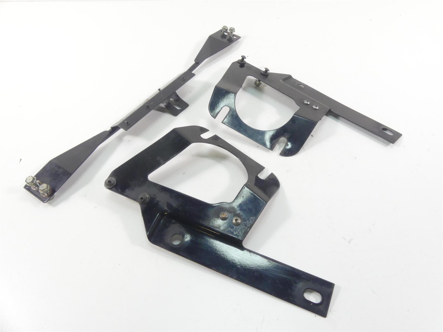 1995 Harley Touring FLHTCU Electra Glide Front Fairing Mount Brackets 58478-86A {{ shop.shopifyCountryName }} - Mototech271