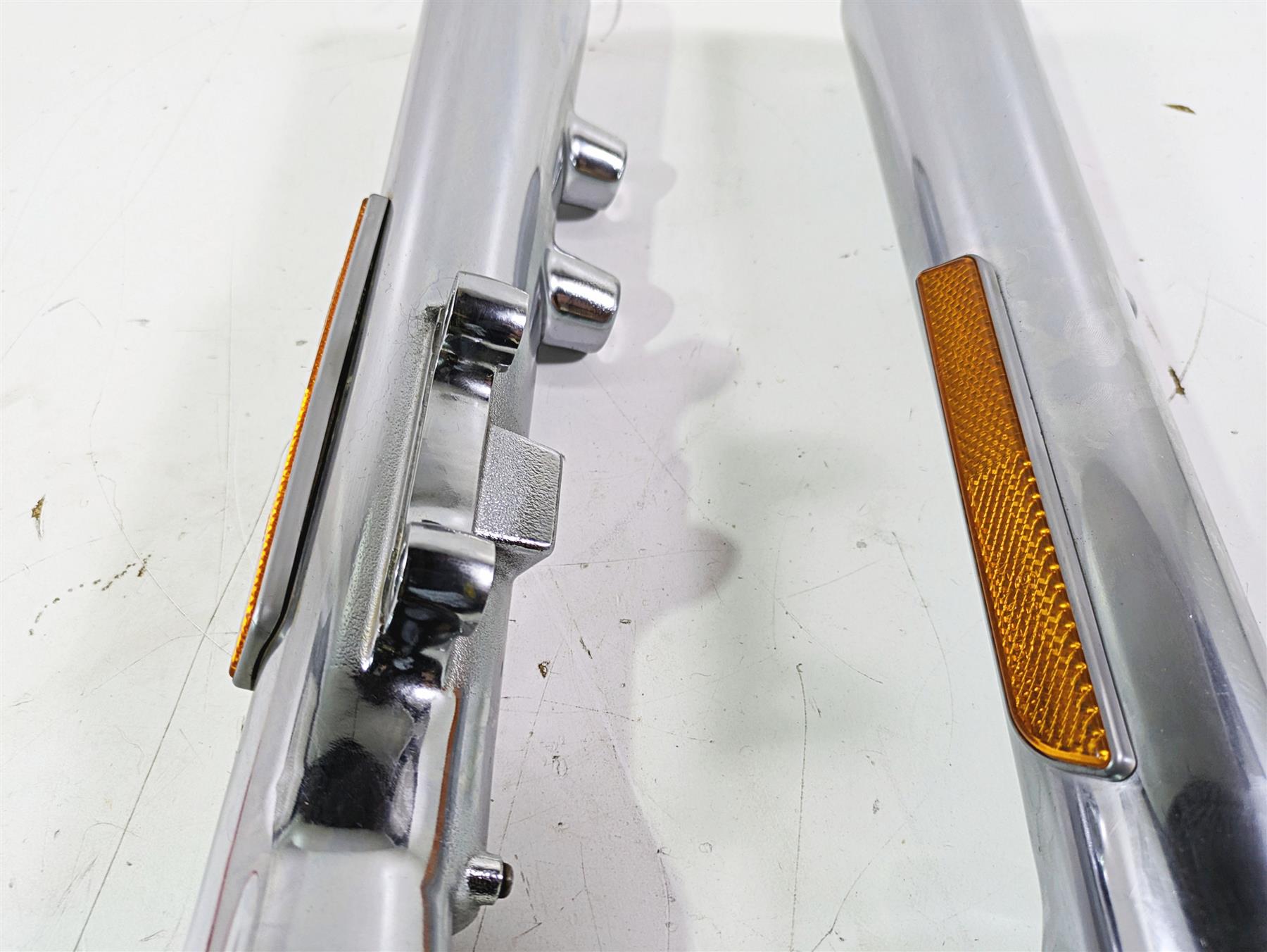 2003 Harley Softail FXSTDI Deuce 100th Front Fork Lower Chrome Leg Set 46068-00 {{ shop.shopifyCountryName }} - Mototech271