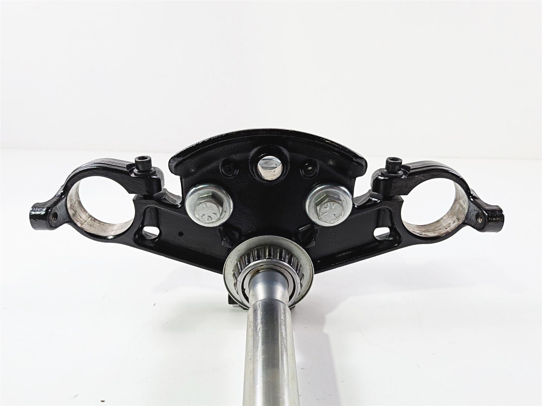 2018 Harley Touring FLHTCU Electra Glide Triple Tree Set 45900091A