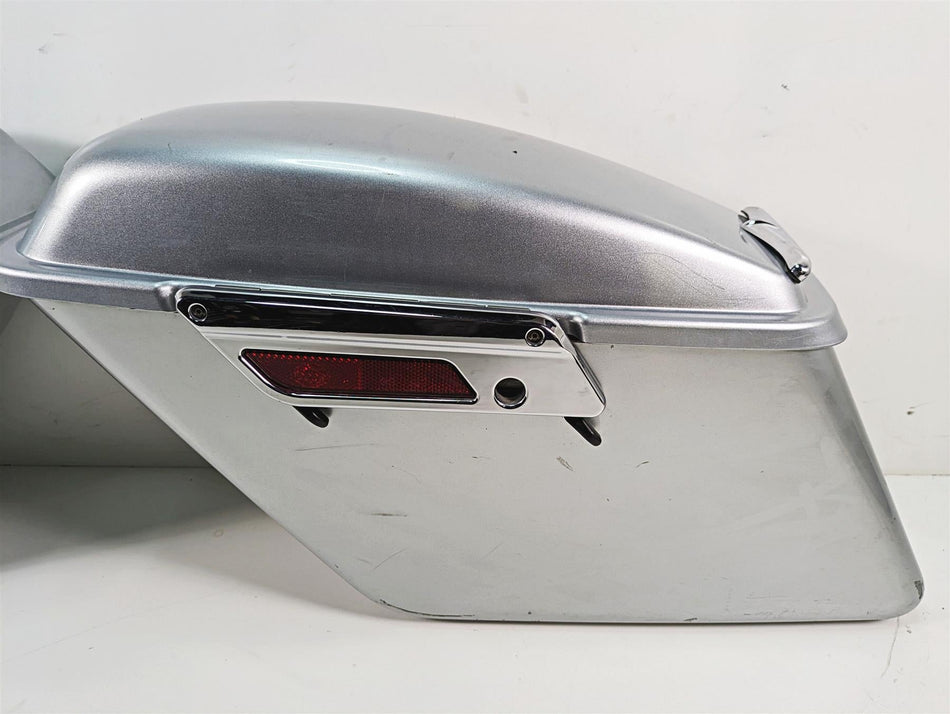 2012 Harley FLD Dyna Switchback Saddlebag Set Brilliant Silver Pearl 90200018BDK {{ shop.shopifyCountryName }} - Mototech271