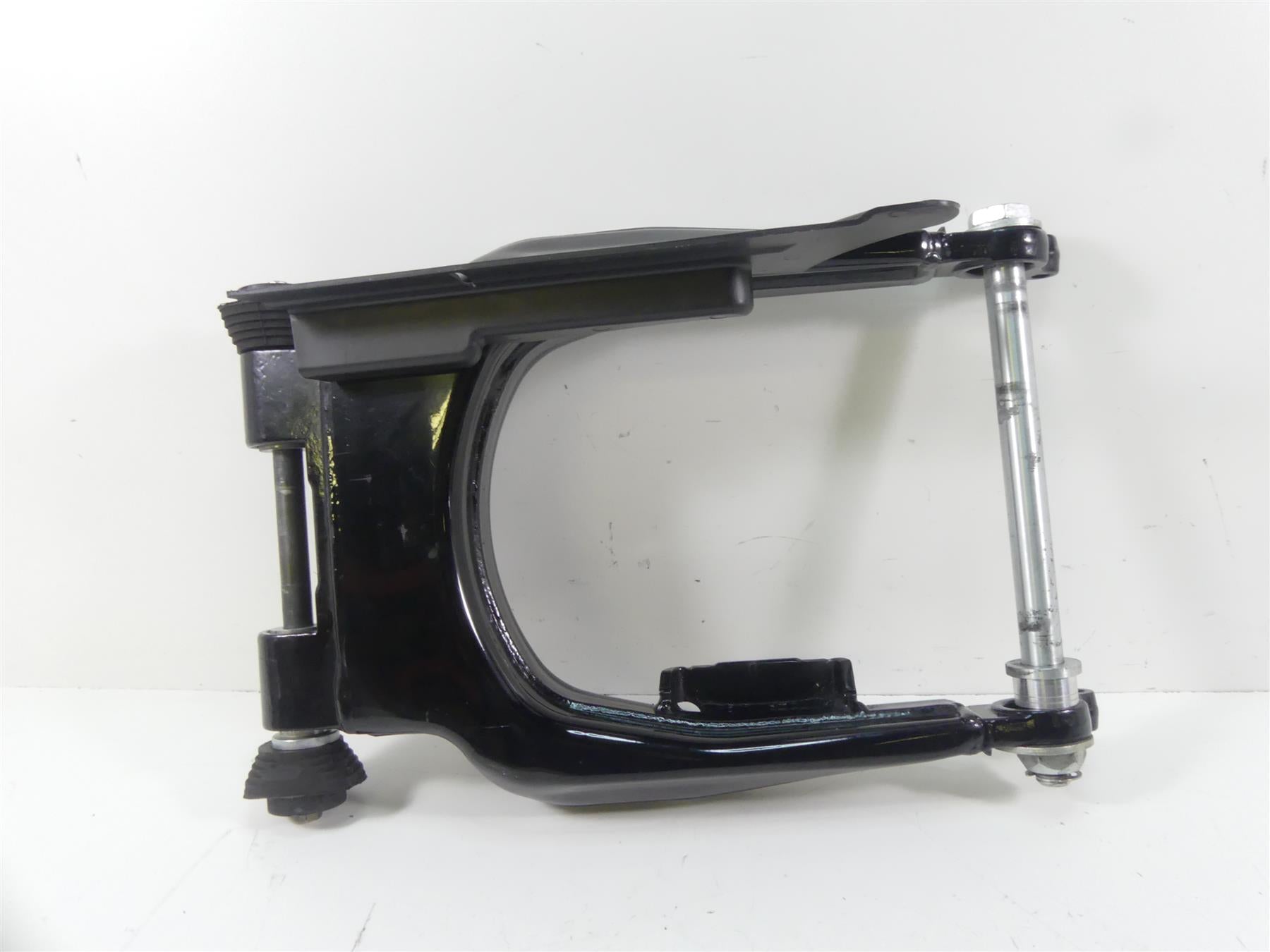 2016 Harley Touring FLTRX Road Glide Swingarm Swing Arm + 25mm Axle 45470-09 {{ shop.shopifyCountryName }} - Mototech271
