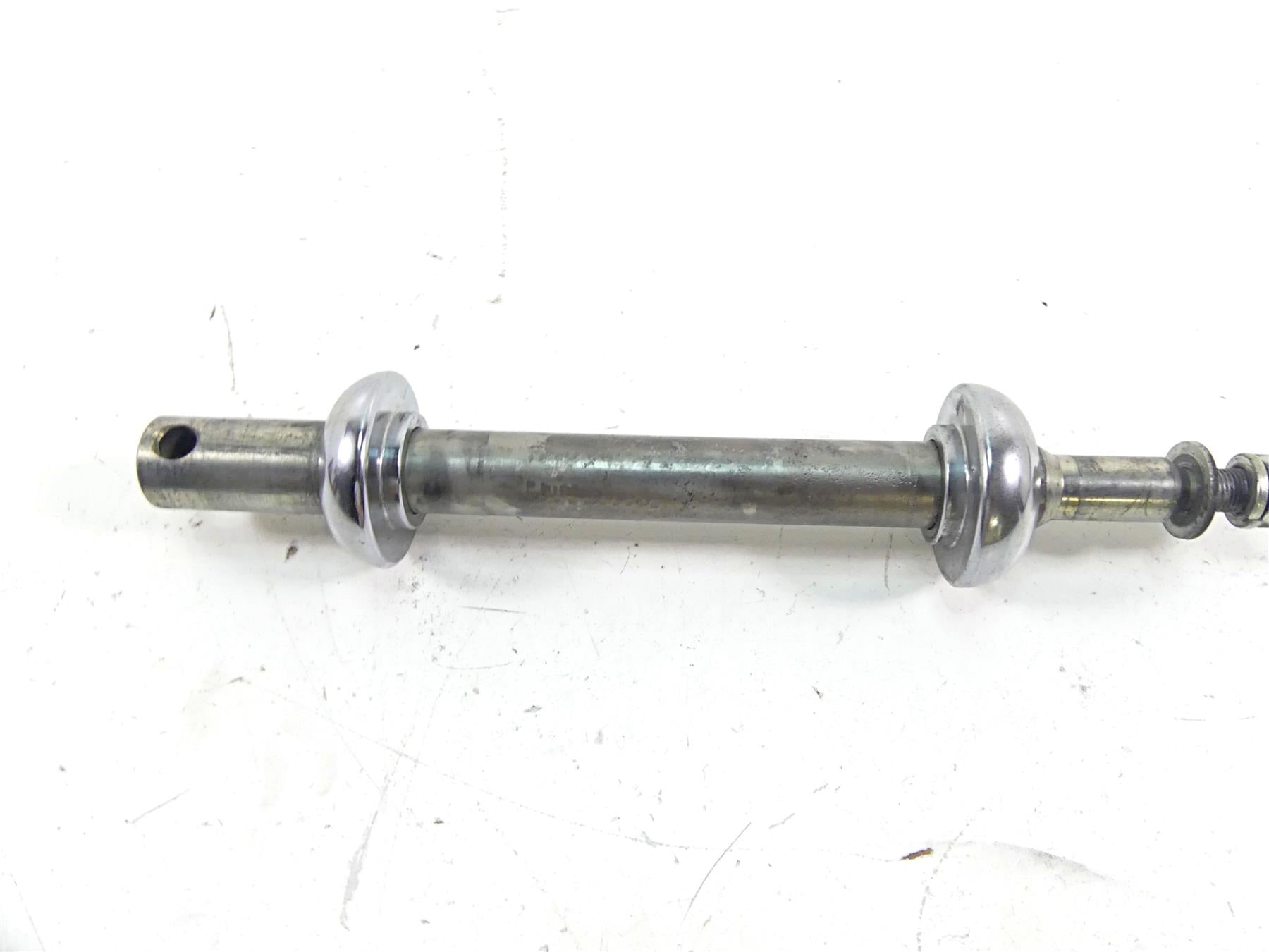 2006 Harley Touring FLHTCU SE E-Glide 1" Front Axle Wheel Spindle 43364-00 {{ shop.shopifyCountryName }} - Mototech271