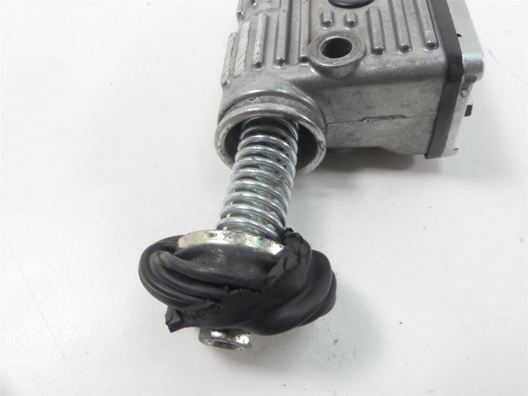 2001 Harley Davidson XL1200 Sportster Rear Brake Master Cylinder 42456-87 {{ shop.shopifyCountryName }} - Mototech271