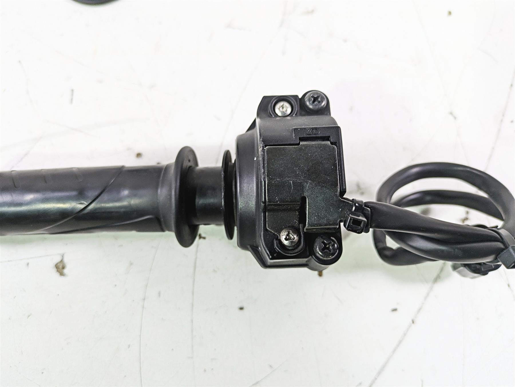 2015 Ducati Panigale 1299 S Ride By Wire Throttle Sensor & Grip 66020011B {{ shop.shopifyCountryName }} - Mototech271