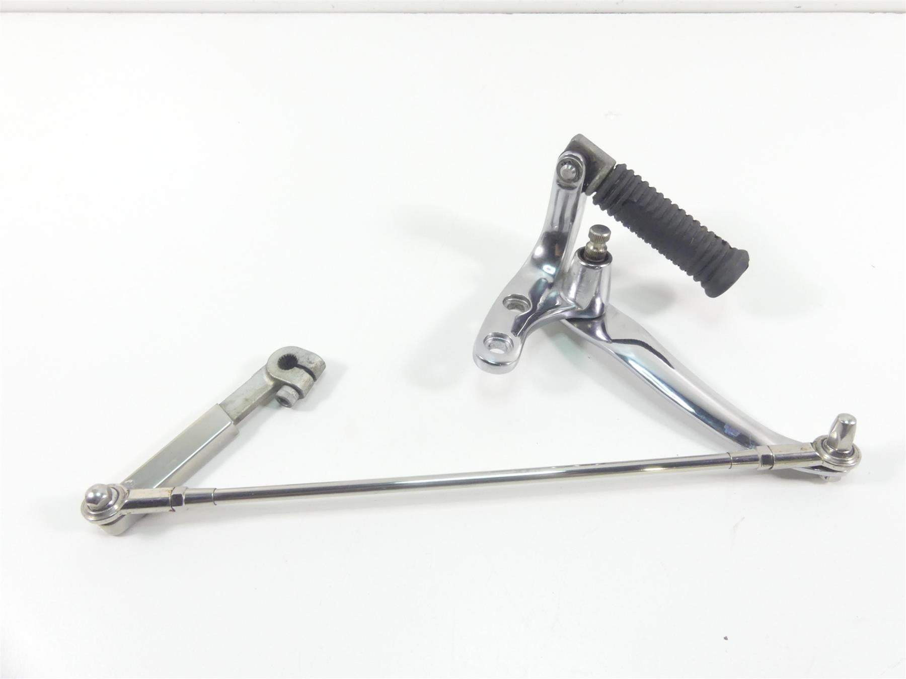 2009 Harley Dyna FXDF SE CVO Fat Bob Left Front Foot Control Peg Set 33708-94 {{ shop.shopifyCountryName }} - Mototech271