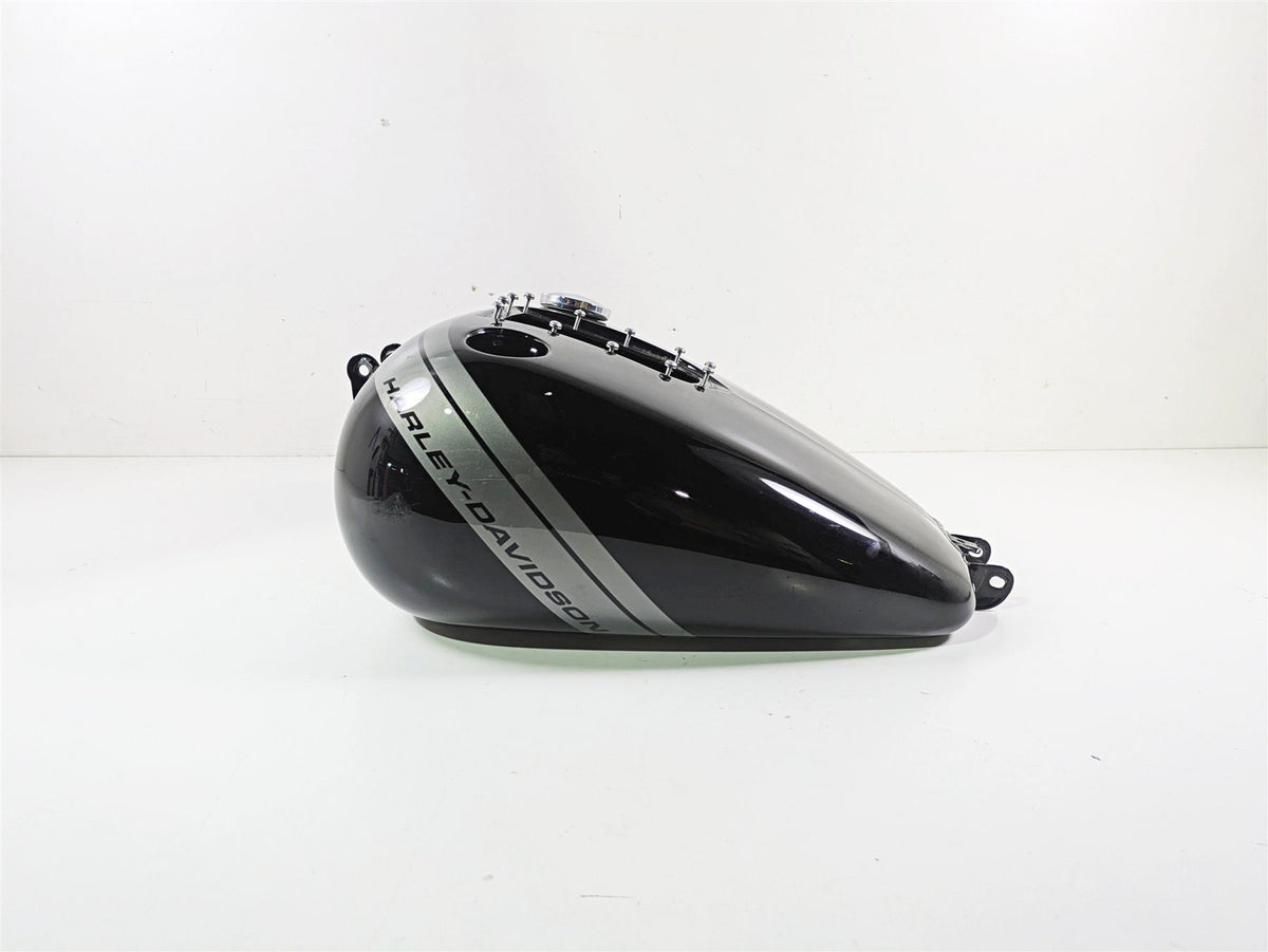 2014 Harley FXDF Dyna Fat Bob Fuel Gas Petrol Tank - No Dents 61586-04B {{ shop.shopifyCountryName }} - Mototech271