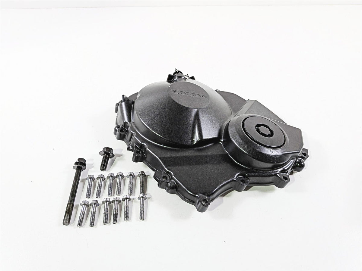 2017 Honda CBR600RR PC40 Right Engine Side Clutch Cover 11330-MFJ-A41 {{ shop.shopifyCountryName }} - Mototech271