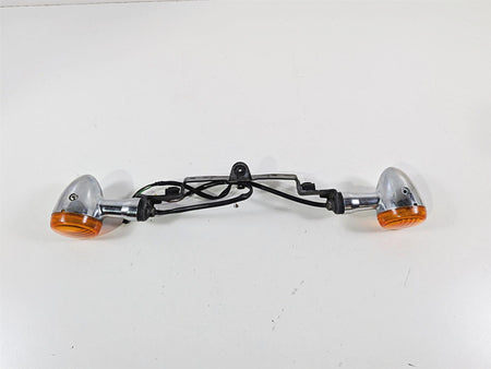 2006 Suzuki VL800 C50 Boulevard Front Blinkers & Mount Bar 35601-41FB1 {{ shop.shopifyCountryName }} - Mototech271