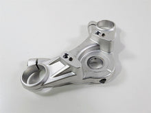 Load image into Gallery viewer, 2023 BMW R nineT Scrambler K23 Upper Triple Tree Steering Clamp 31428558709
