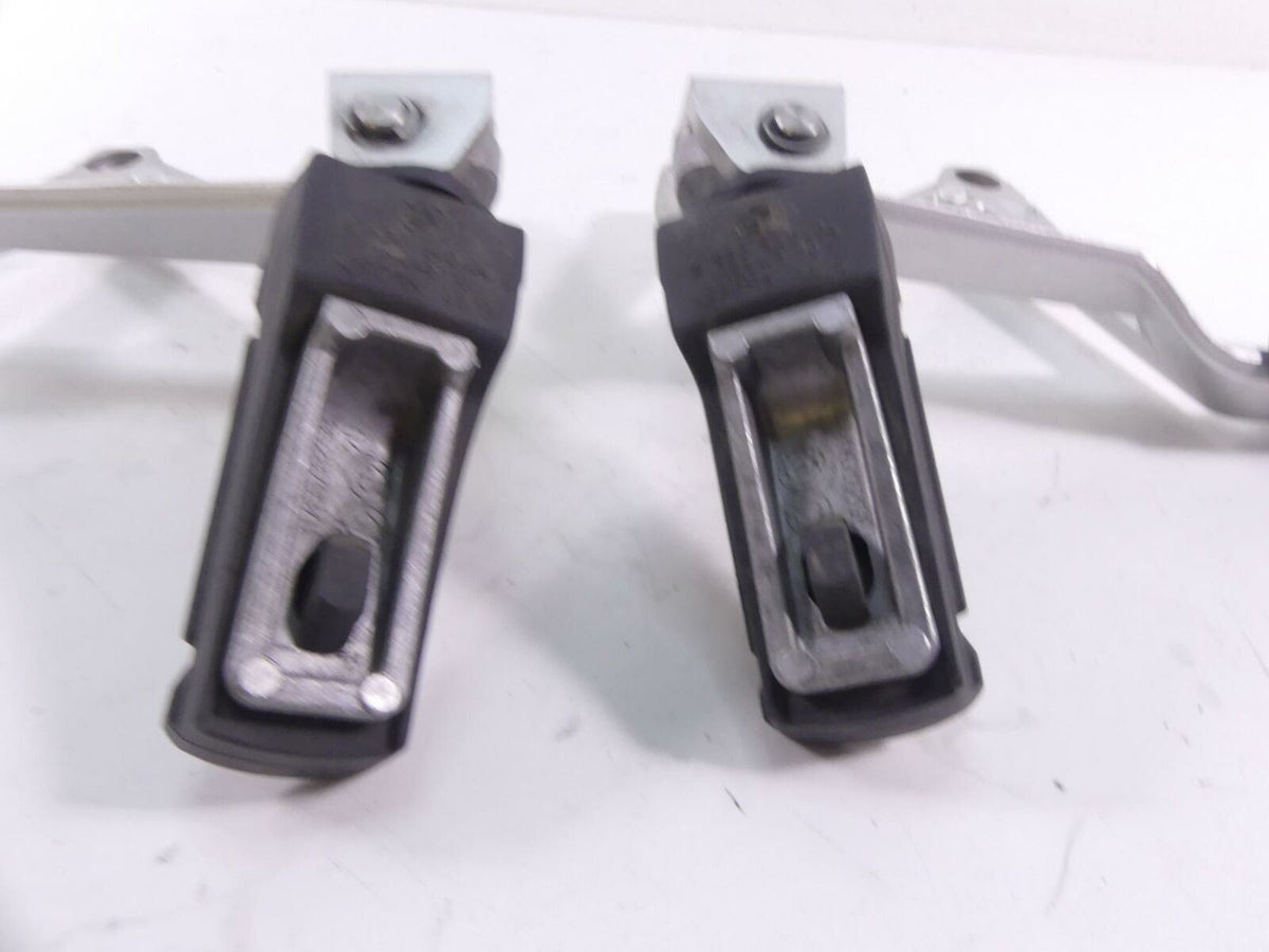 2017 BMW R1200GS GSW K50 Rear Passenger Foot Peg Footpeg Set 46718556265 {{ shop.shopifyCountryName }} - Mototech271
