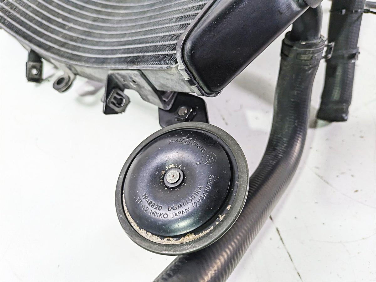 2019 Triumph Speed Triple RS 1050 Radiator Fan Reservoir Hoses Set T2100683 {{ shop.shopifyCountryName }} - Mototech271