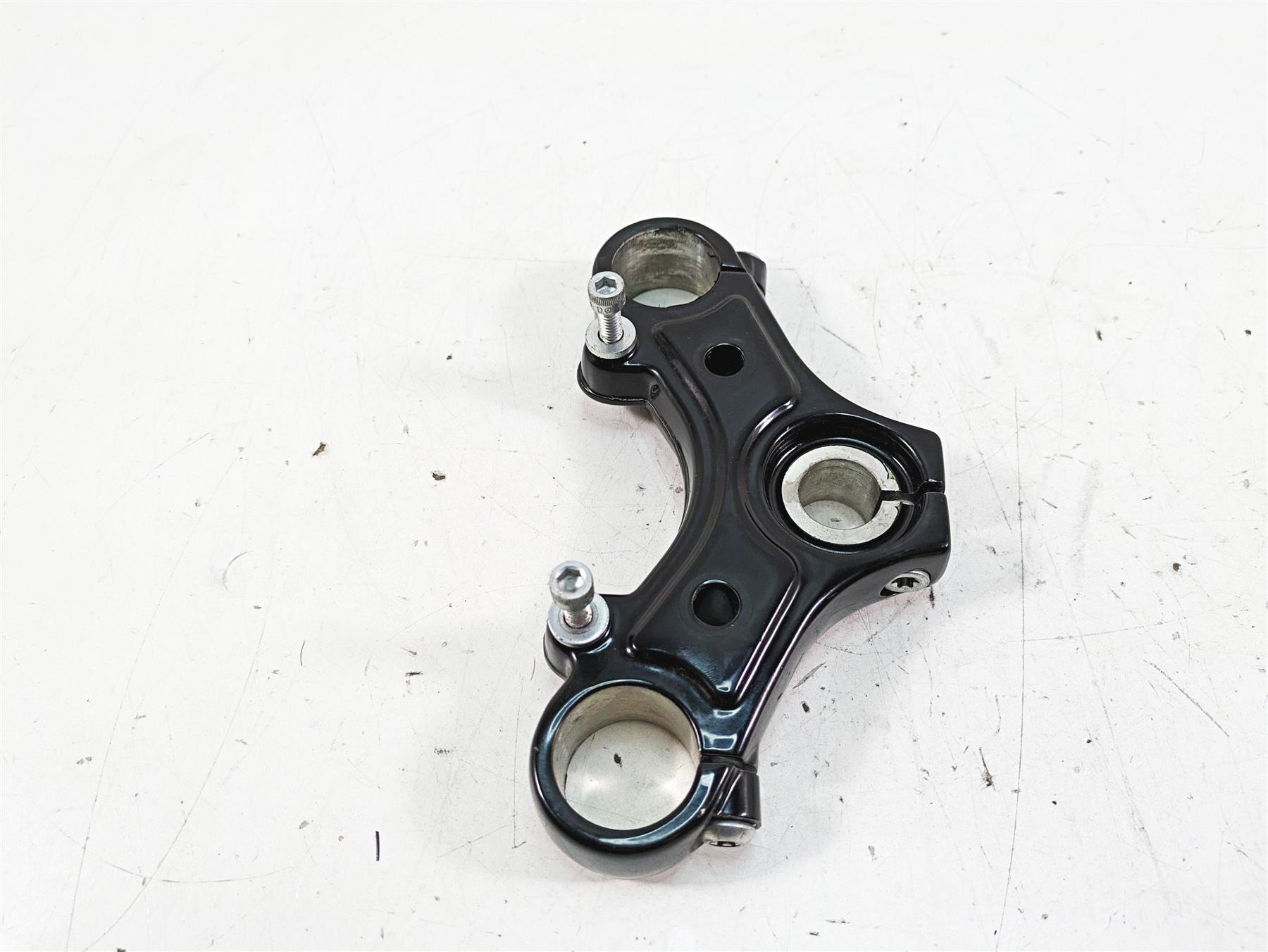 2017 Harley XL883 N Sportster Iron Upper Triple Tree Steering Clamp 46758-07 {{ shop.shopifyCountryName }} - Mototech271