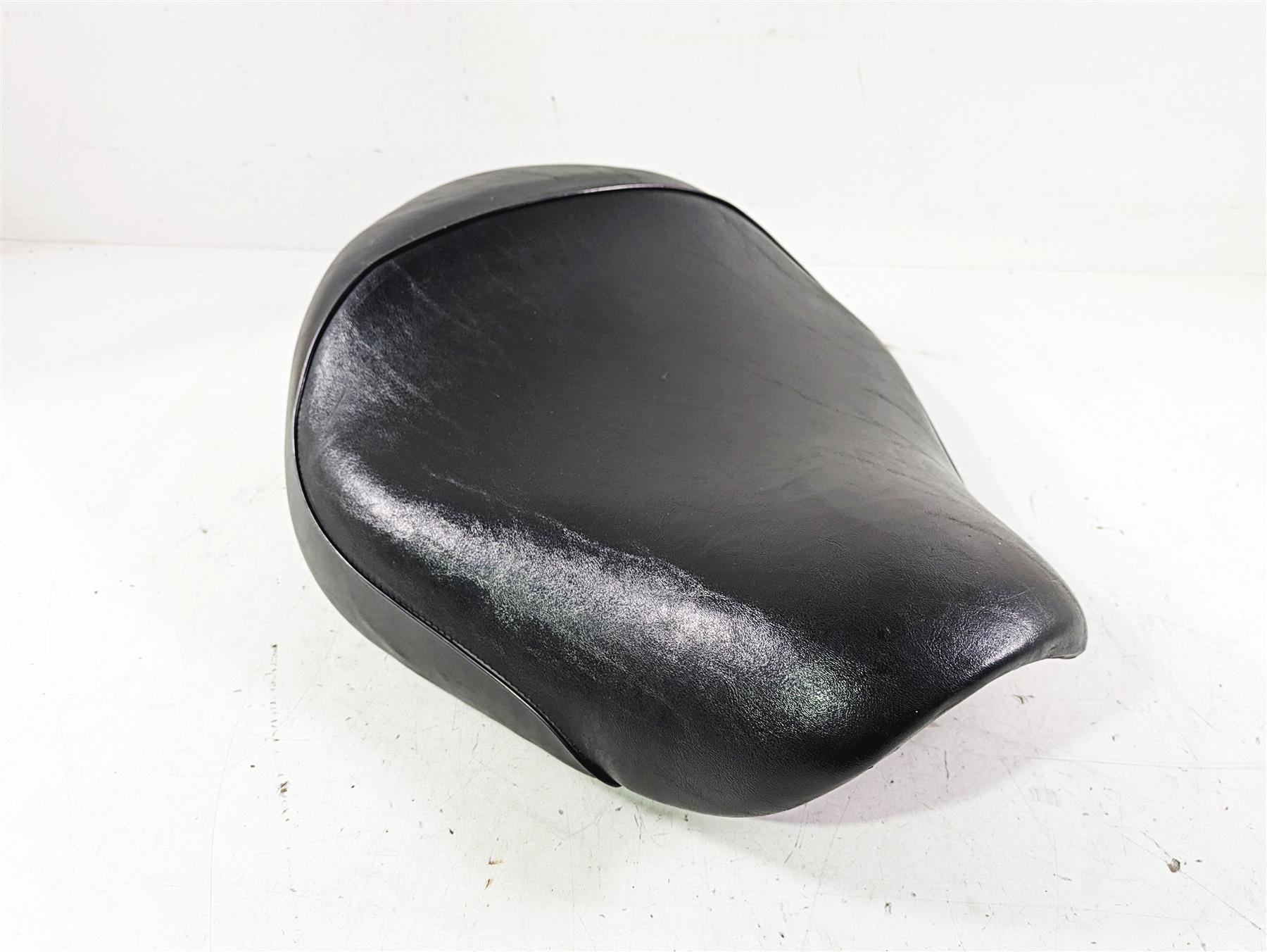 1998 Honda GL1500 Valkyrie Tour Front Rider Seat Saddle 77200-MZ0-000 {{ shop.shopifyCountryName }} - Mototech271
