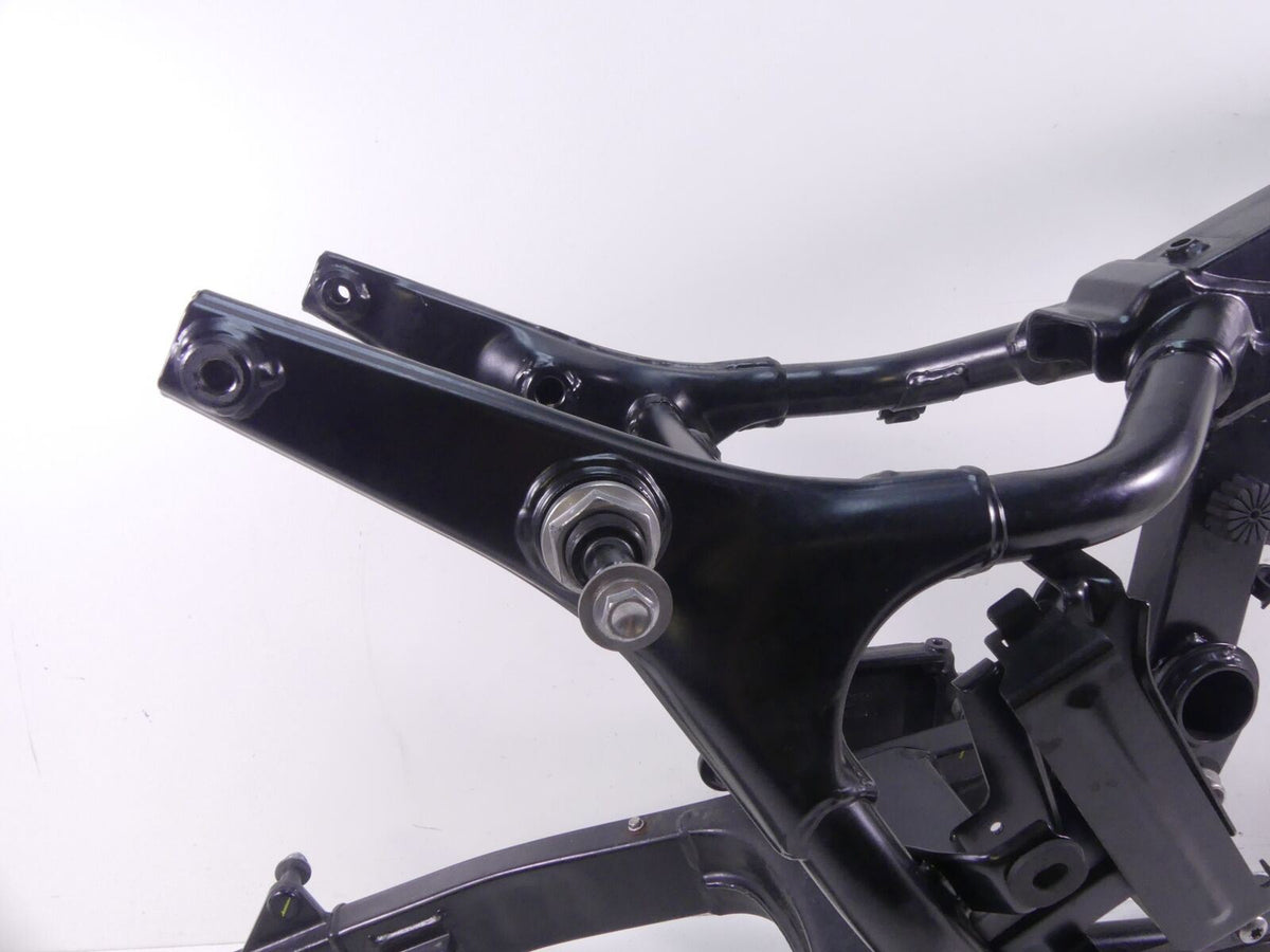 2013 Triumph America EFI Straight Main Frame Chassis Slvg + Swingarm T2076043 {{ shop.shopifyCountryName }} - Mototech271