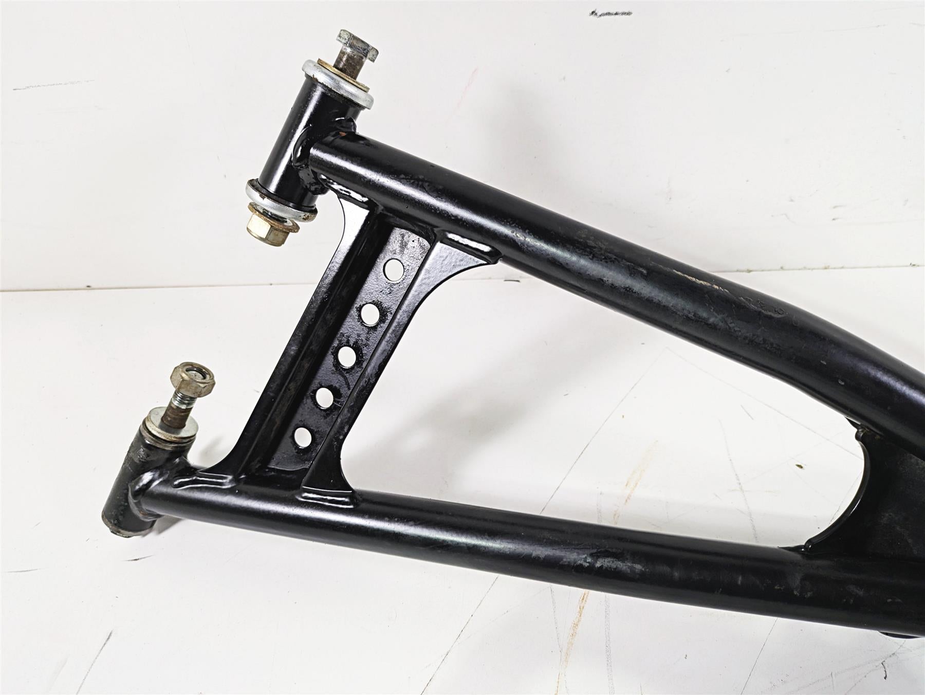 2022 Yamaha YXZ1000 R Front Right Knee Assembly 2HC-F3506-00-00 2HC-F3508-00-00 {{ shop.shopifyCountryName }} - Mototech271