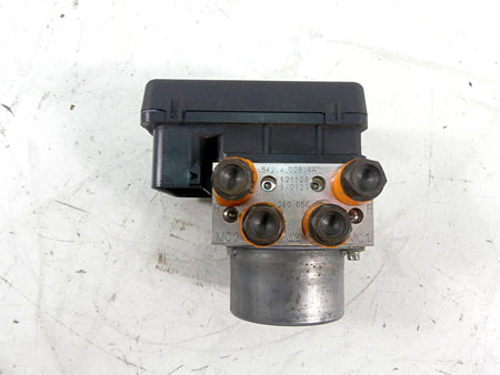 2013 Ducati Diavel Red Abs Brake Pump Module Unit 542a0284A {{ shop.shopifyCountryName }} - Mototech271
