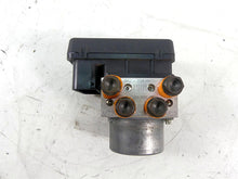 Load image into Gallery viewer, 2013 Ducati Diavel Red Abs Brake Pump Module Unit 542a0284A | Mototech271
